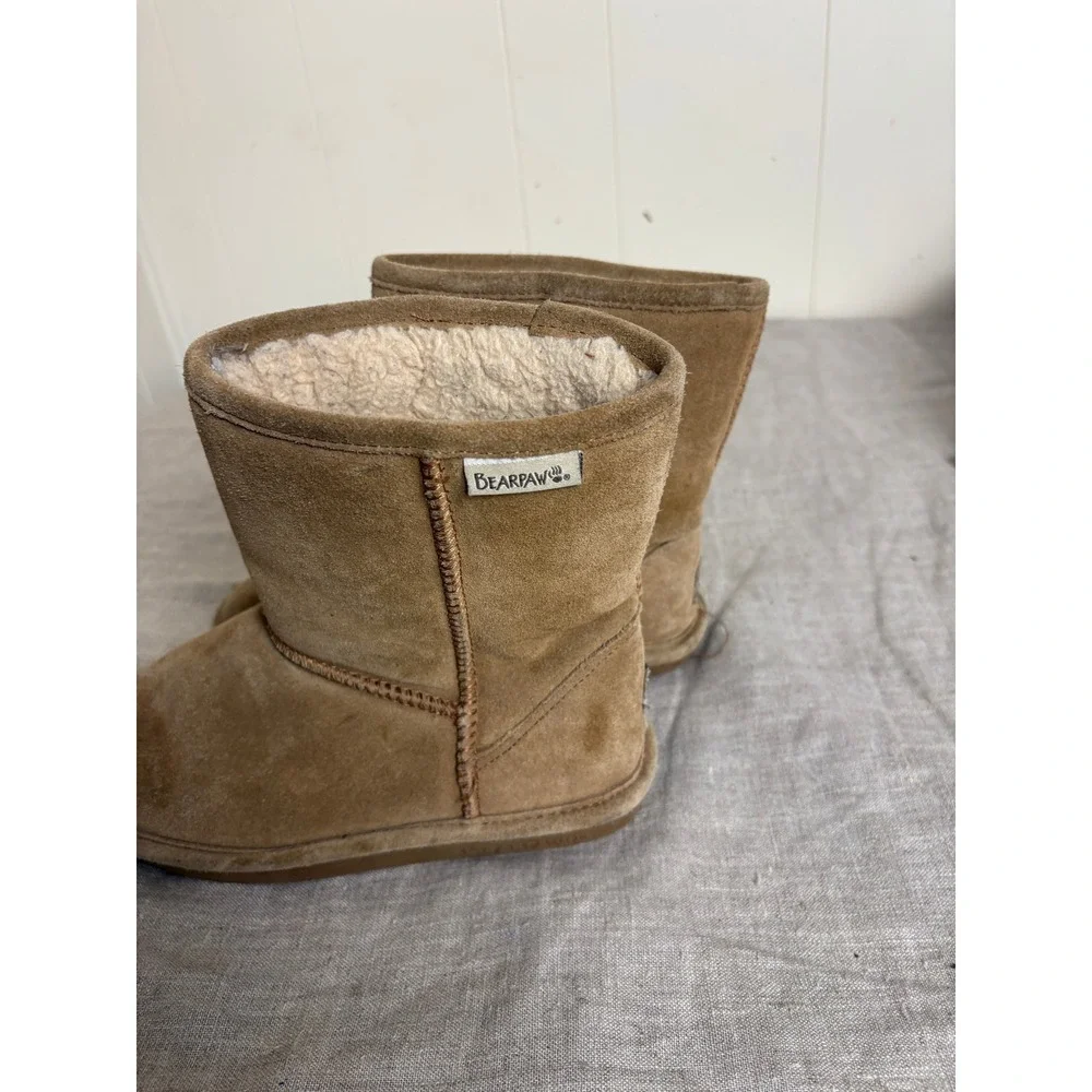 Bearpaw Elle Youth Size 5 Brown Suede Sheepskin Lining Mid Calf Boots